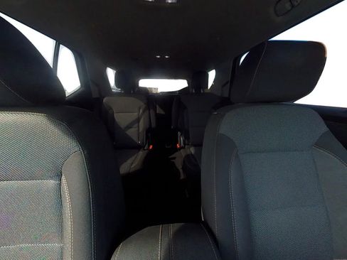 Used 2018 Chevrolet Traverse LT image 27