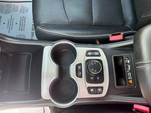 Used 2020 GMC Terrain Denali w/ Denali Premium Package AWD/4WD image 20