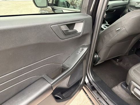 Used 2025 Ford Escape Active image 29