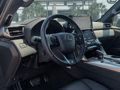 Certified 2026 Lexus LX 700h F Sport AWD/4WD image 12