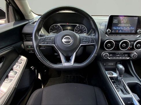 Used 2024 Nissan Sentra SV w/ All-Weather Package image 8