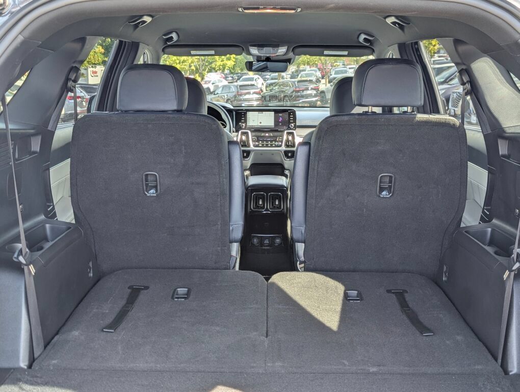 Used 2023 Kia Sorento SX Prestige AWD/4WD image 30