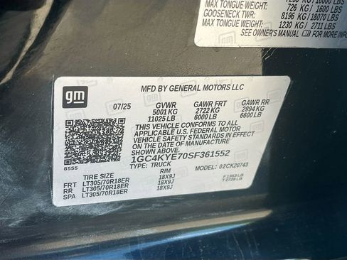 Used 2025 Chevrolet Silverado 2500 ZR2 w/ Technology Package image 31