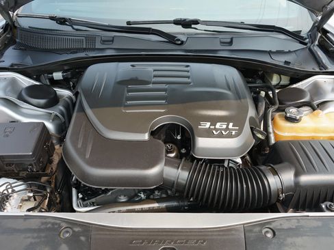 Used 2016 Dodge Charger SXT w/ Rallye Group RWD image 11