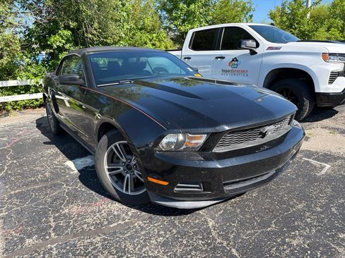 Used 2012 Ford Mustang Premium w/ Security Pkg RWD image 7