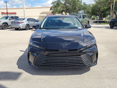 New 2026 Toyota Camry LE FWD image 2
