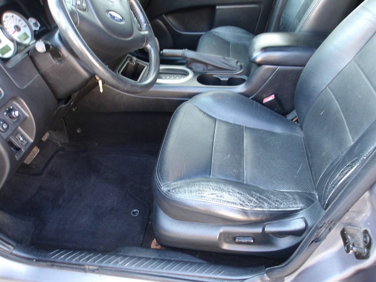 Used 2007 Ford Escape Limited FWD image 6