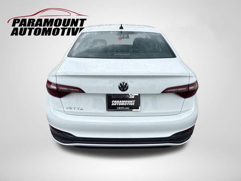 Certified 2024 Volkswagen Jetta Sport FWD image 6
