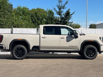 New 2026 GMC Sierra 2500 AT4 w/ AT4 Premium Plus Package