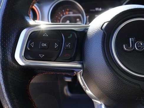 Used 2023 Jeep Gladiator Mojave w/ Cold Weather Group image 36