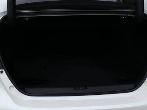 Used 2018 Honda Clarity Plug-In Hybrid image 24