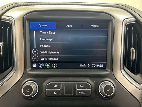 Used 2022 Chevrolet Silverado 1500 LT AWD/4WD image 14