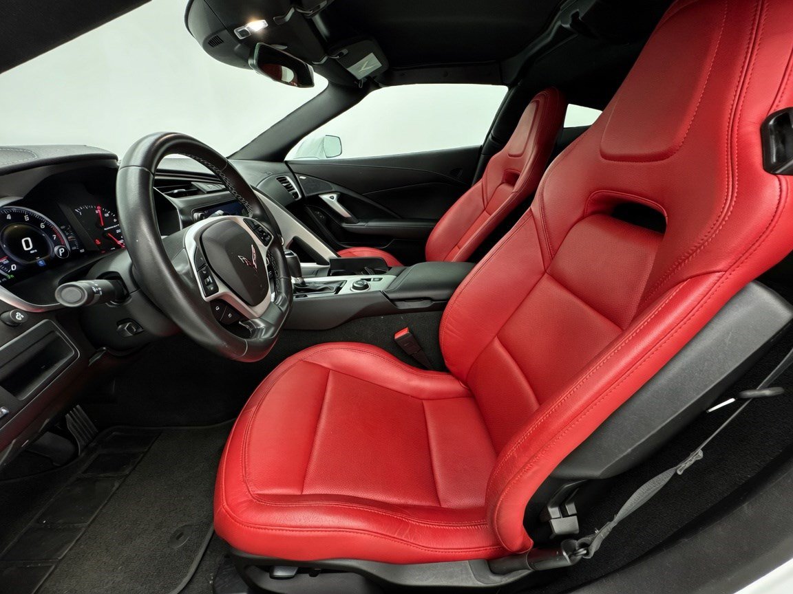 Used 2019 Chevrolet Corvette Stingray Coupe w/ Carbon Flash Badge Package RWD image 13