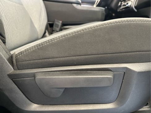 Used 2024 RAM 2500 Big Horn image 25