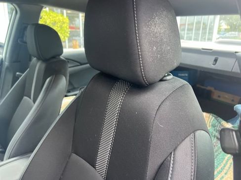 Used 2020 Honda Civic Sport image 3