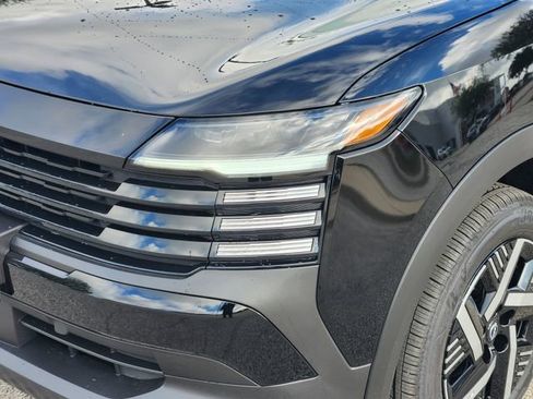 New 2026 Nissan Kicks SV image 6