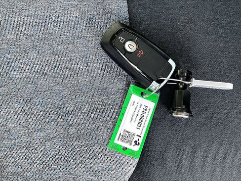 Used 2025 Ford Maverick XLT w/ Equipment Group 302A image 11