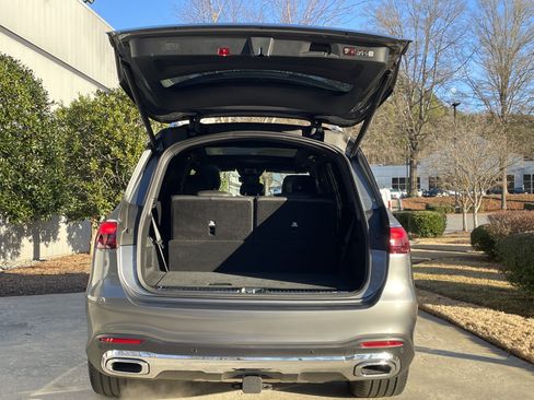 Certified 2025 Mercedes-Benz GLS 450 4MATIC image 9