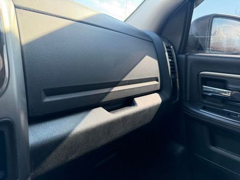 Used 2013 RAM 1500 Sport w/ Sport Premium Group image 28