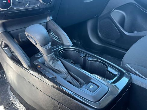 Used 2025 Chevrolet TrailBlazer LT FWD image 42