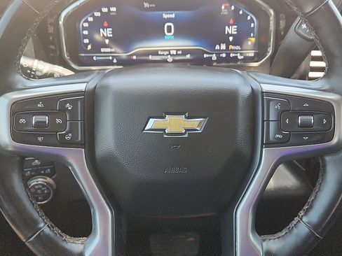 Used 2025 Chevrolet Silverado 2500 LT AWD/4WD image 19