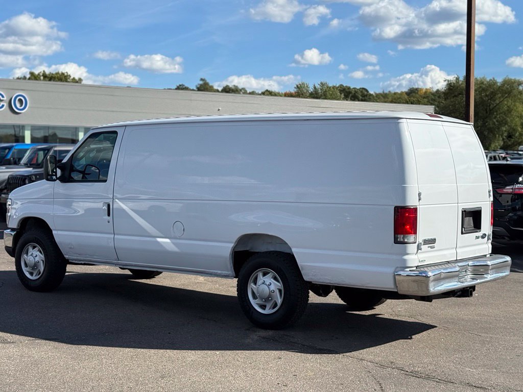 Used 2014 Ford E-350 and Econoline 350 Extended Super Duty RWD image 38
