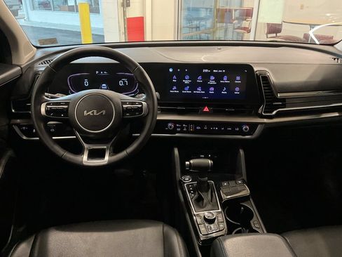 Used 2024 Kia Sportage EX FWD image 31