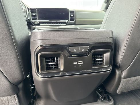 Used 2022 Chevrolet Silverado 1500 ZR2 AWD/4WD image 18