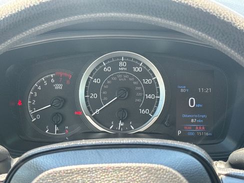 Used 2022 Toyota Corolla LE FWD image 15