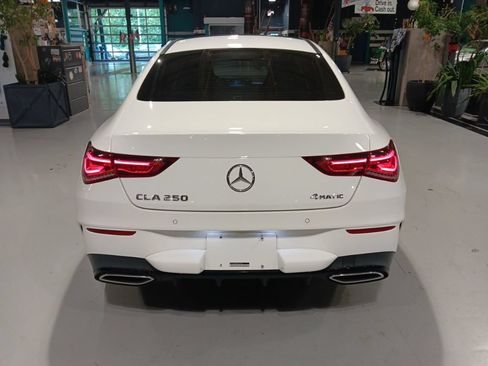 Used 2023 Mercedes-Benz CLA 250 4MATIC w/ AMG Line image 12