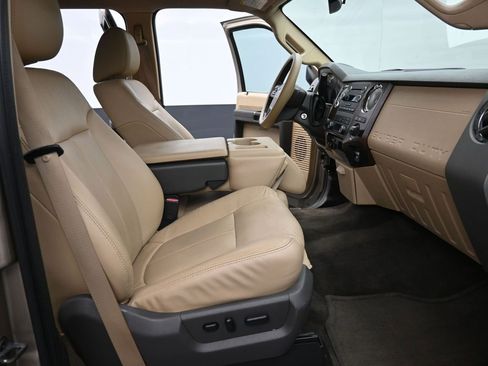 Used 2011 Ford F250 Lariat w/ FX4 Off Road Pkg image 10