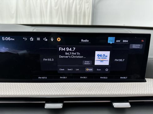 Certified 2025 Genesis GV80 2.5T Advanced image 16