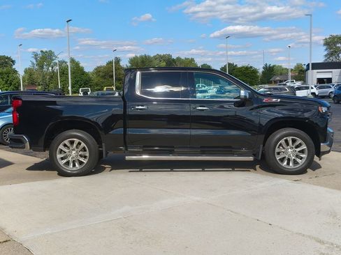 Used 2019 Chevrolet Silverado 1500 LTZ AWD/4WD image 4