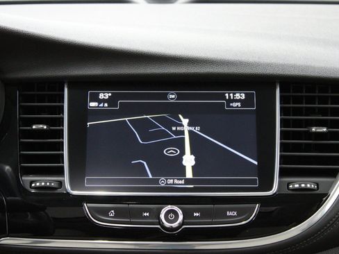 Used 2019 Buick Encore Essence FWD image 26