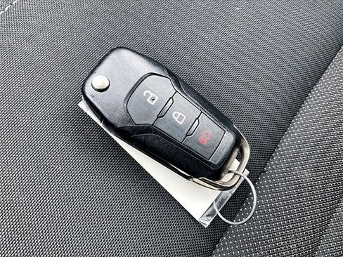 Used 2021 Ford Ranger XL w/ FX4 Off-Road Package image 11