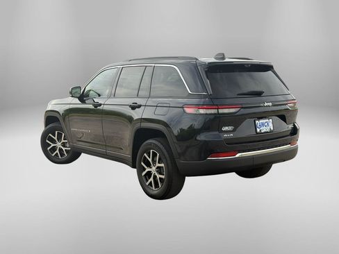Used 2024 Jeep Grand Cherokee Limited w/ Luxury Tech Group II AWD/4WD image 2