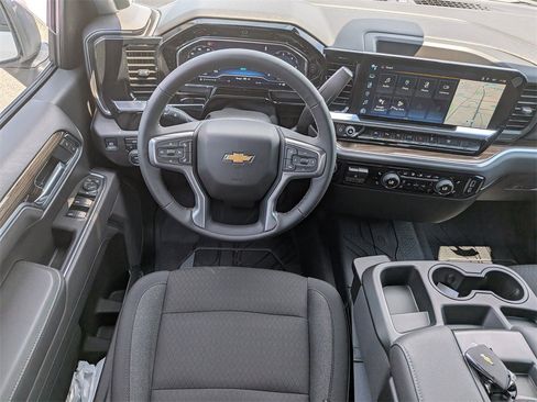 New 2025 Chevrolet Silverado 1500 LT image 25