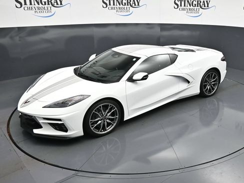 Used 2024 Chevrolet Corvette Stingray Preferred Cpe w/ Stealth Interior Trim Package RWD image 20
