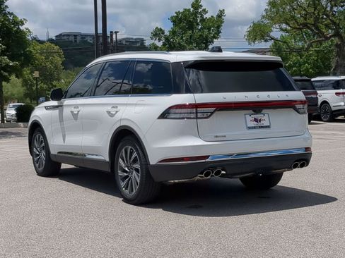 New 2025 Lincoln Aviator 2WD image 5