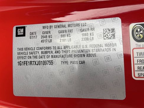 Used 2018 Chevrolet Camaro SS RWD image 34