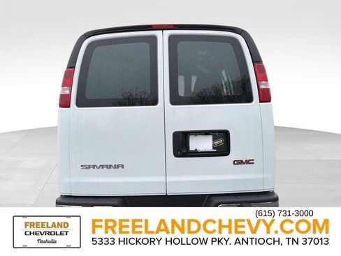 Used 2024 GMC Savana 2500 w/ Driver Convenience Package RWD image 4