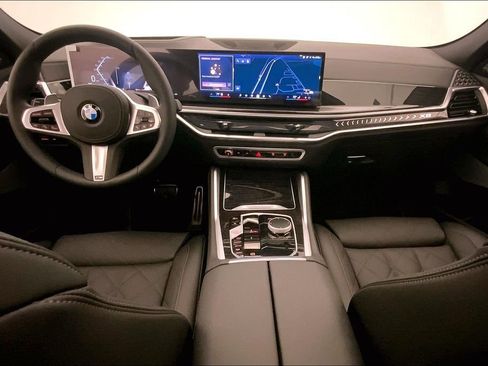 Certified 2026 BMW X6 xDrive40i w/ Climate Comfort Package image 16