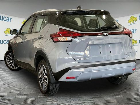 Used 2024 Nissan Kicks SV FWD image 4