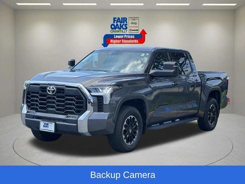 Used 2022 Toyota Tundra SR5 AWD/4WD image 3