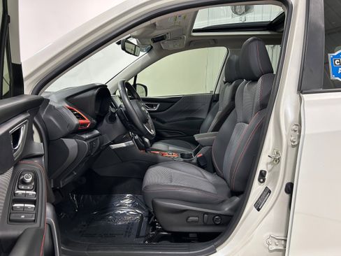 Used 2019 Subaru Forester Sport w/ Popular Package #2 AWD/4WD image 4