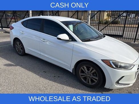 Used 2018 Hyundai Elantra SEL image 19