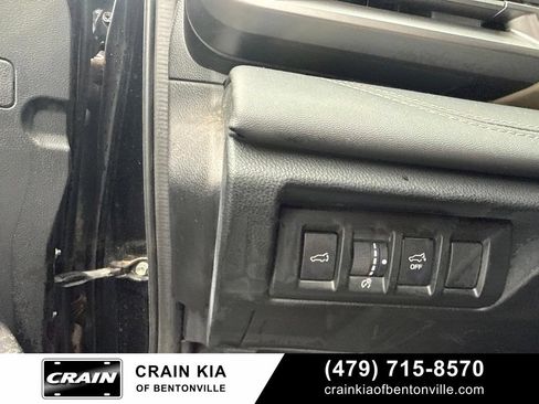 Used 2021 Subaru Outback Limited AWD/4WD image 23