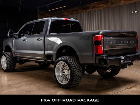 Used 2024 Ford F350 Platinum w/ FX4 Off-Road Package image 6