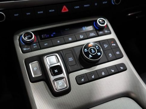 Used 2023 Hyundai Palisade SEL w/ Premium Package image 28