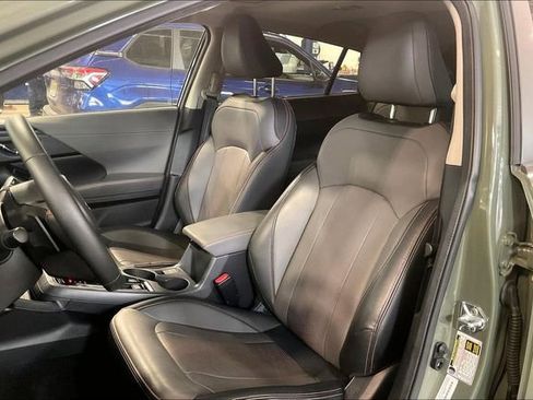 Used 2025 Subaru Crosstrek 2.5i Limited AWD/4WD image 25